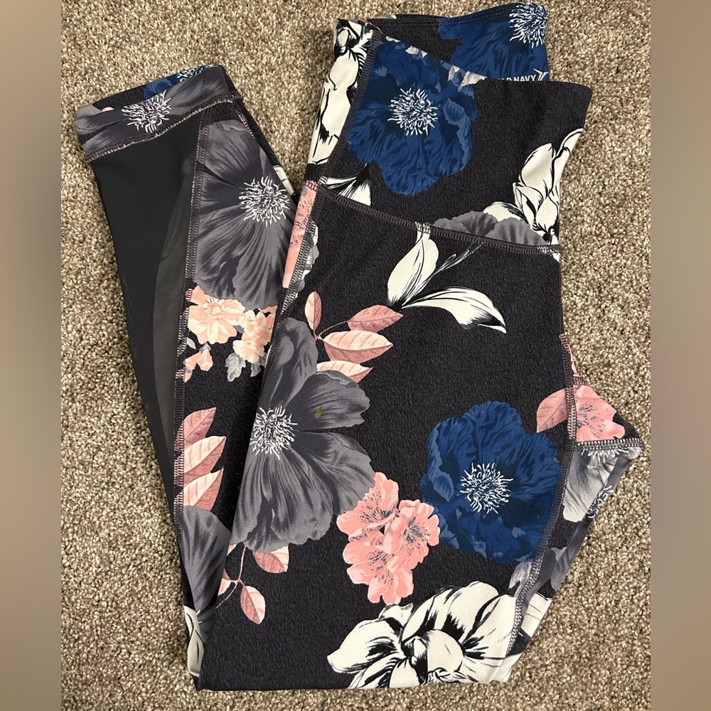 Go-Dry Floral Leggings